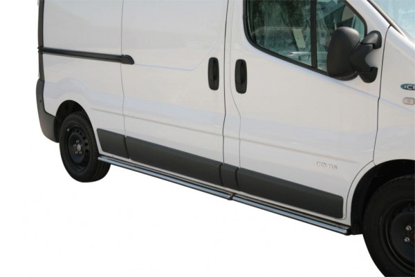 Renault Trafic Oval side protections