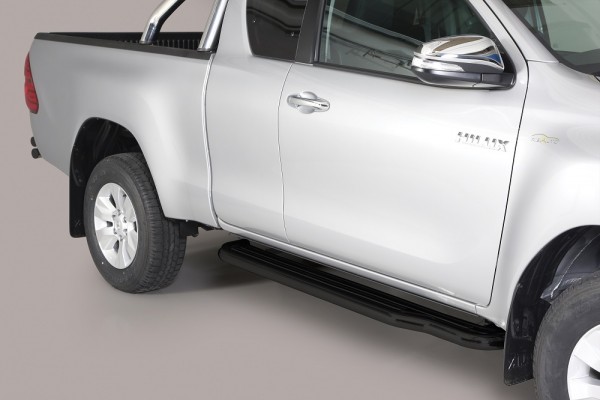 Toyota Hilux '16 EC Sidesteps 50mm Black