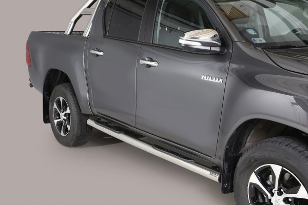 Toyota Hilux '16 DC Side bar with steps 76mm